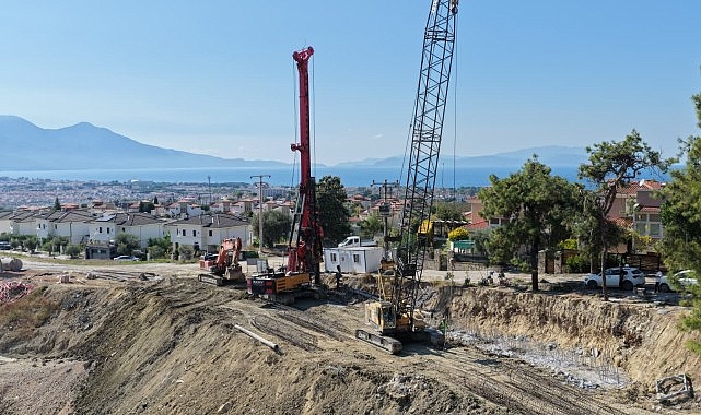 Başkan Çerçioğlu’ndan Kuşadası’nda Yol Yenileme ve Güçlendirme Çalışması