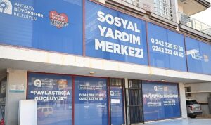 Büyükşehir Sosyal Yardım Merkezi’nde ihtiyaç sahiplerine destek
